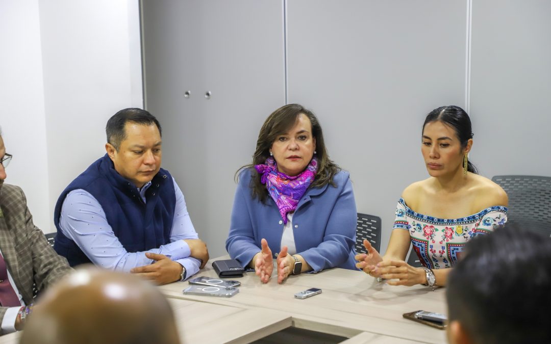 La UAQ no se detiene: Rectora