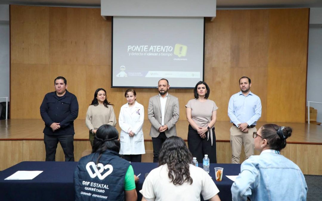 Reciben colaboradores del SEDIF capacitación de la campaña Ponte Atento, 7 señales del Cáncer Infantil