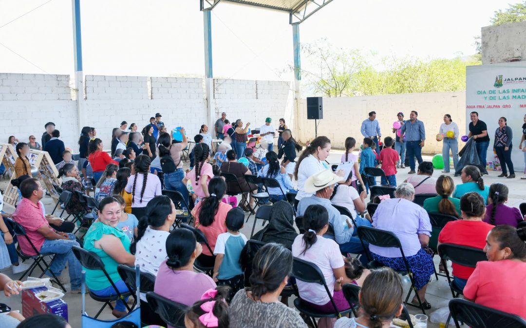 Celebran en Agua Fría el Día de las Infancias y el Día de las Madres