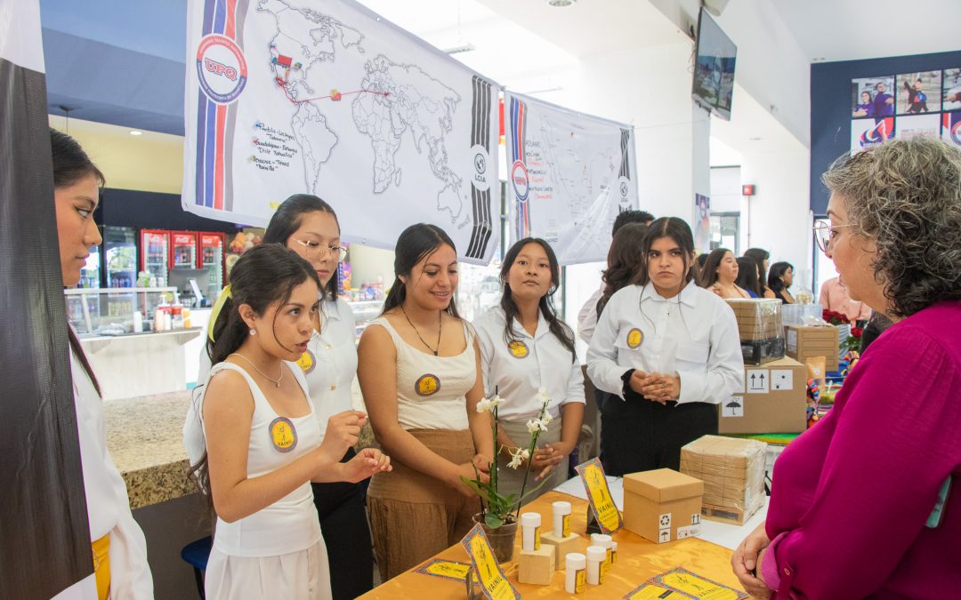 Presentan estudiantes proyectos del programa Bachillerato Avanzado UPQ 2025