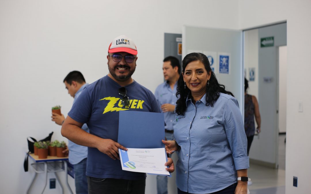 Presentan estudiantes y docentes de la UPSRJ proyectos de Nuevos Talentos Científicos y Tecnológicos 2025