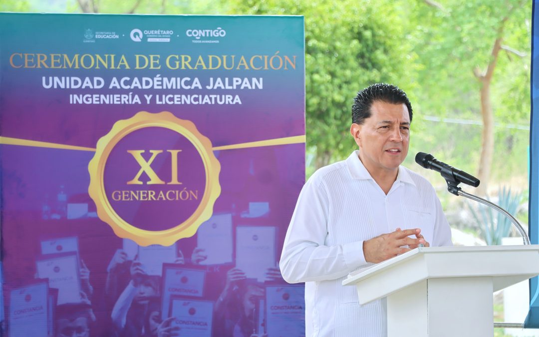 Egresados de la UT San Juan, factor de cambio para el desarrollo en la zona serrana: Fernando Ferrusca