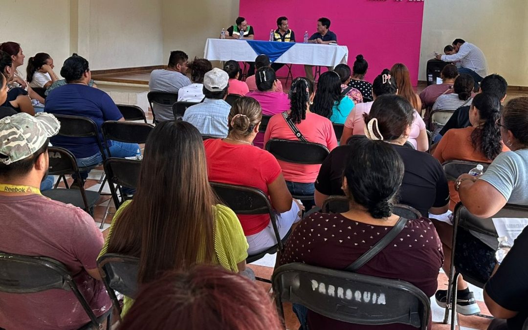 Capacita Secretaría de Salud a manejadores de alimentos en Pinal de Amoles