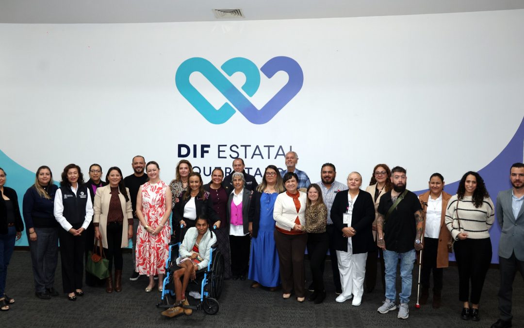 Refrenda SEDIF compromiso para la atención de personas con discapacidad