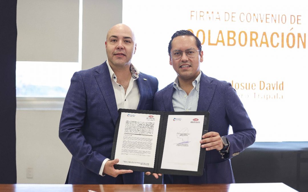 Chepe Guerrero firma convenio con la CMIC para fortalecer la obra pública en Corregidora