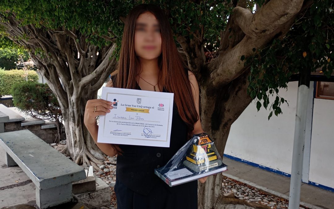 Triunfa estudiante de Bachilleres UAQ en certamen de oratoria