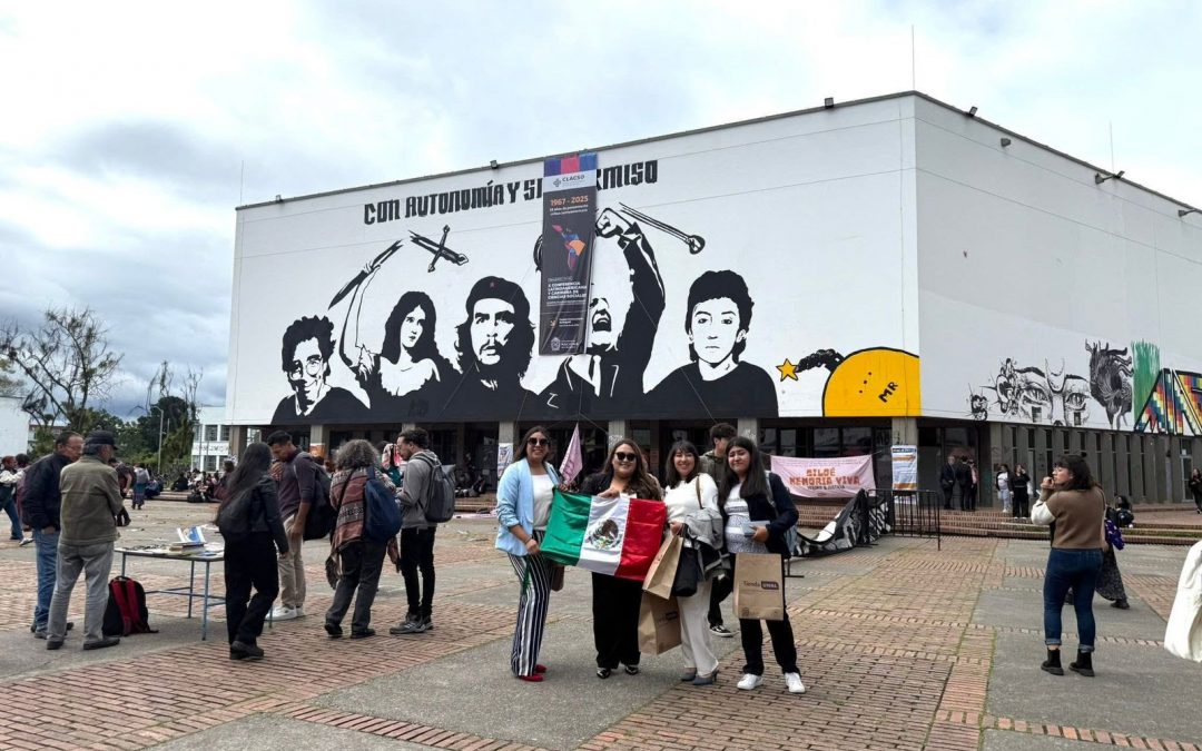 Presentan investigación UAQ  en Bogotá, Colombia