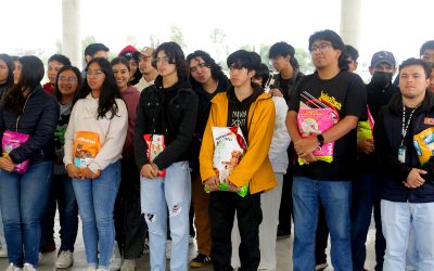 Dona comunidad UTC alimento para perro