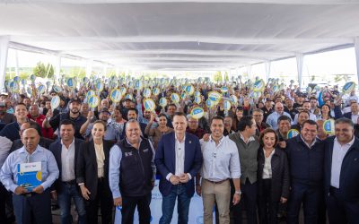 Entrega Gobernador 300 vehículos correspondientes a la primera etapa de Qrotaxi