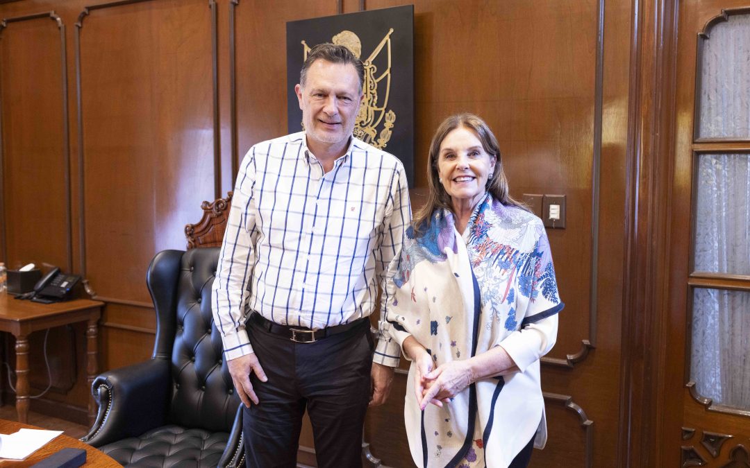 Se reúne Gobernador con María Elena Servitje, presidenta de Sietecolores