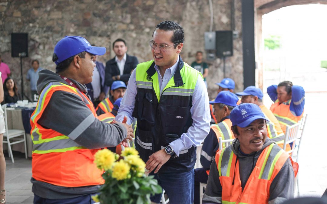Chepe Guerrero felicita a personal de Limpia Urbana en el marco del Día del Barrendero