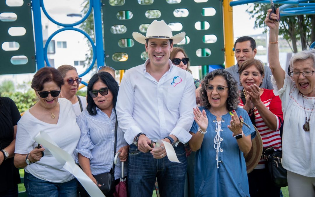 Rodrigo Monsalvo entrega obras por más de 30 millones de pesos