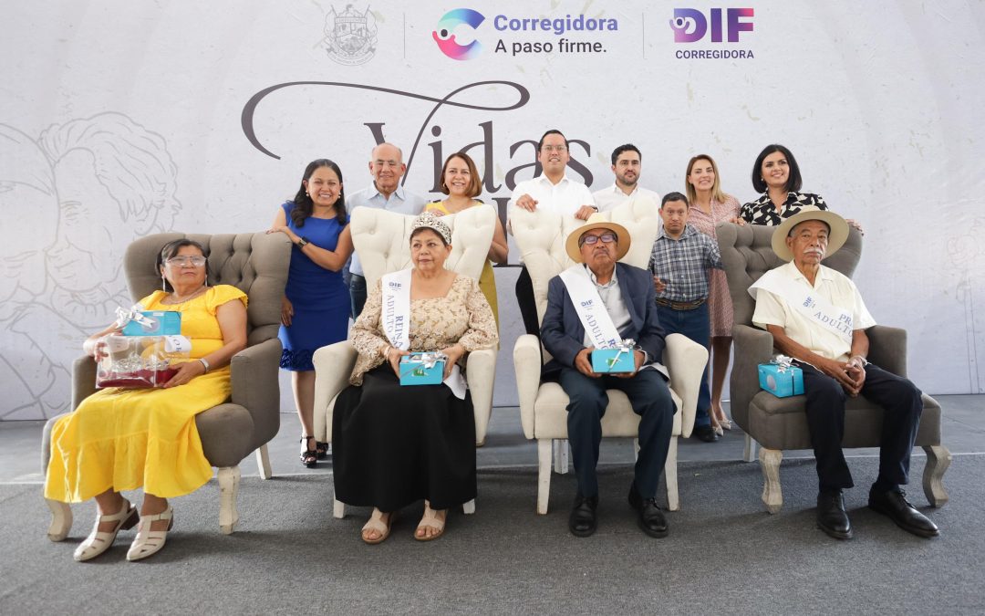 Chepe Guerrero y Gaby Trápala festejan a los adultos mayores de Corregidora por el Mes del Abuelo