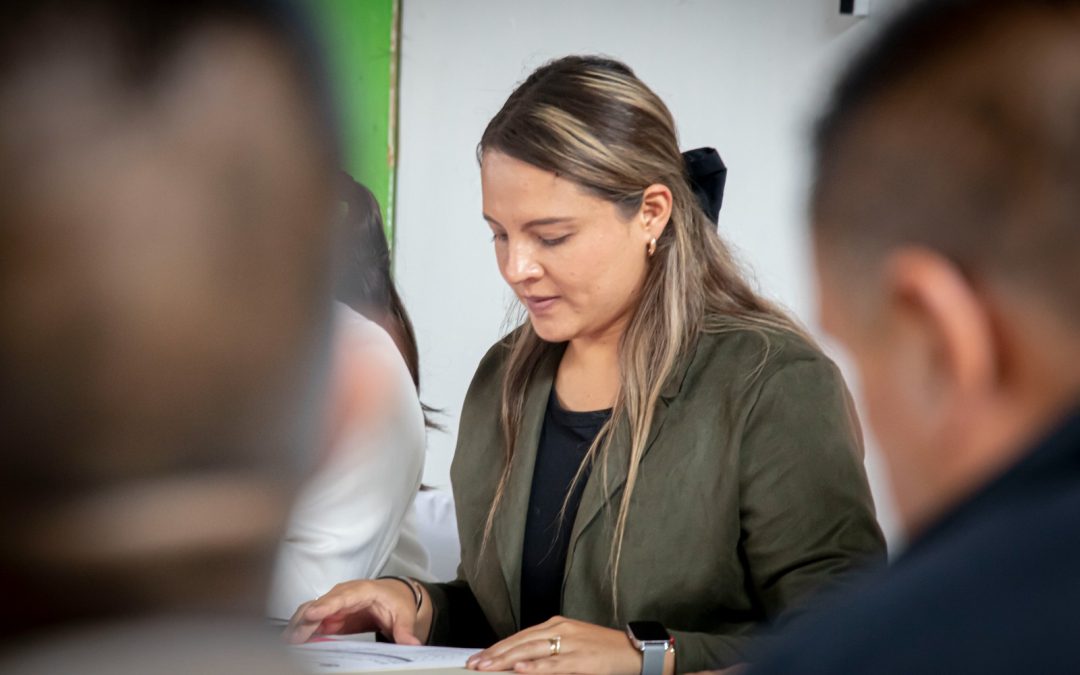Unidos por la educación de nuestras niñas, niños y jóvenes de Landa de Matamoros