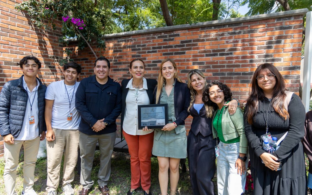 Jóvenes presentan propuestas para enfrentar retos ambientales y educativos