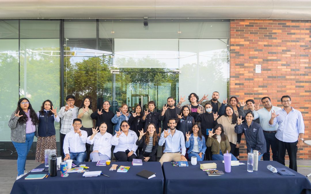 Capacita SEJUVE a equipo psicológico en Lengua de Señas Mexicana