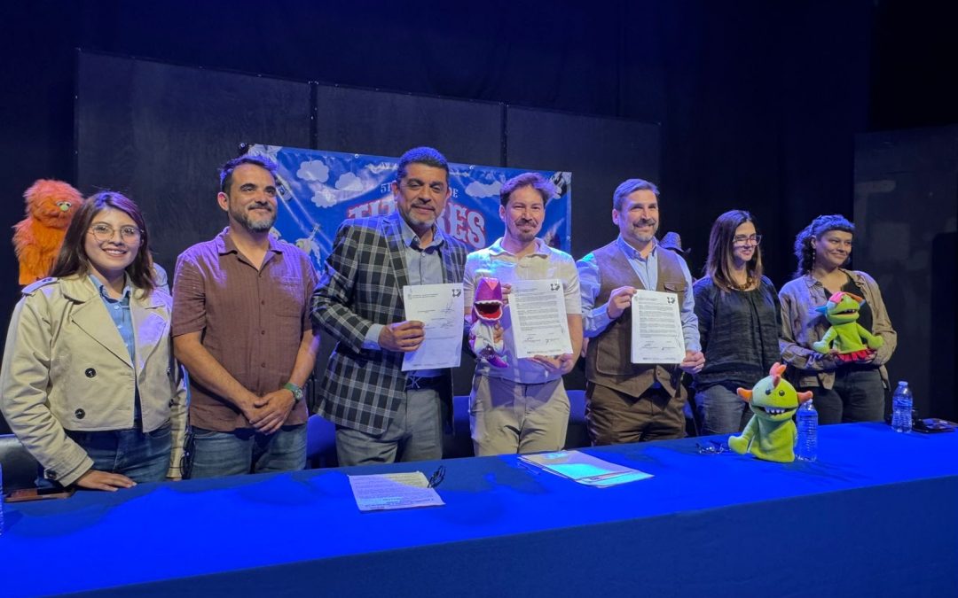 Se alía UAQ con La Gaviota Espacio Teatral para impulsar el teatro queretano