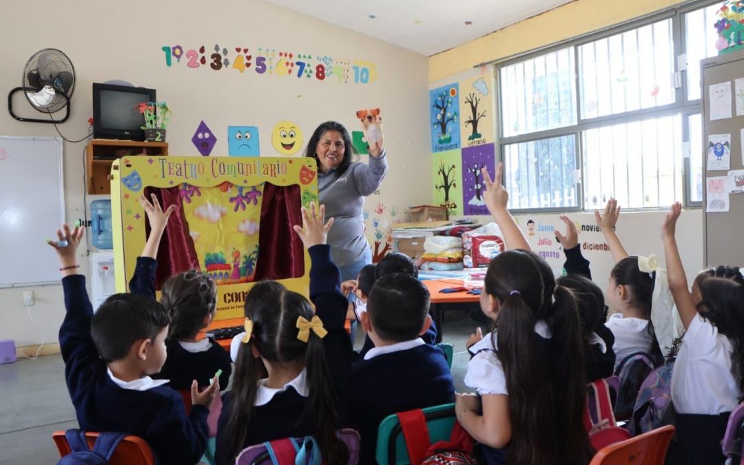 Más de 670 mil estudiantes regresan a clases en Querétaro