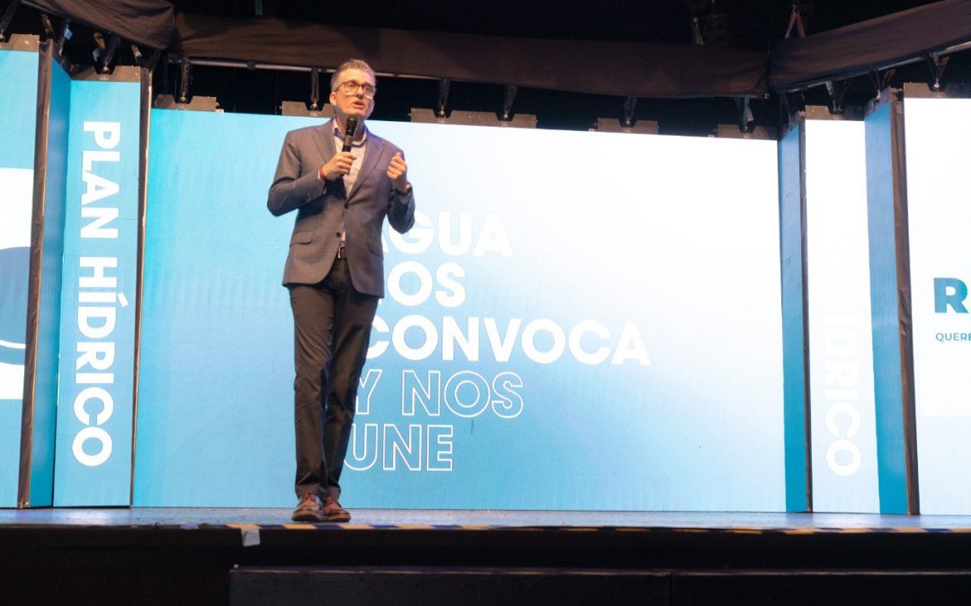 Entrega CCA el Programa Hídrico de Querétaro a la CEA