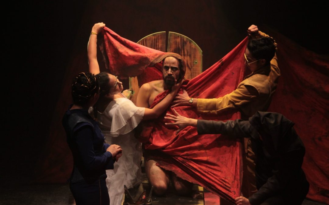 Inicia temporada en el CEART la obra El Ocaso del Rey