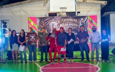 La comunidad de Neblinas finaliza un año más de carnaval acompañados de autoridades municipales