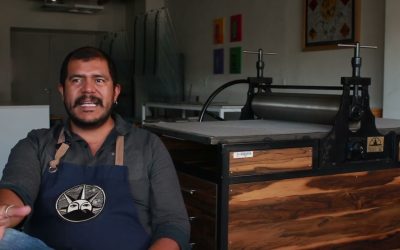 Artista queretano realiza La Antigua Lotería con un lenguaje contemporáneo