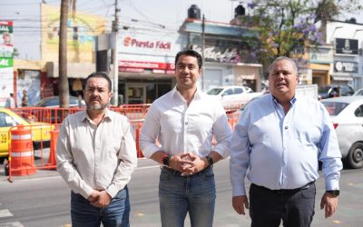 Refuerza Felifer Macías operativo vial en Corregidora Norte por obra del Tren México–Querétaro