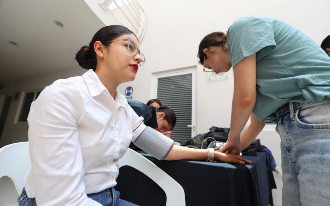 Promueve campus Jalpan UAQ Feria de la Salud,  con servicios gratuitos