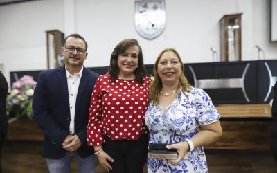 Galardona UAQ a 14 docentes destacados con el Premio Xahni
