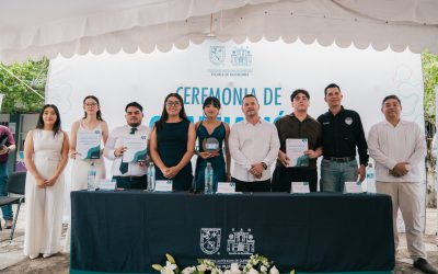Acompaña Gobierno Municipal la graduación de 75 estudiantes del Bachilleres UAQ, campus Jalpan