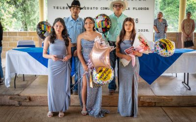 Con nuevos sueños y grandes retos, jóvenes de La Florida concluyen su educación media superior