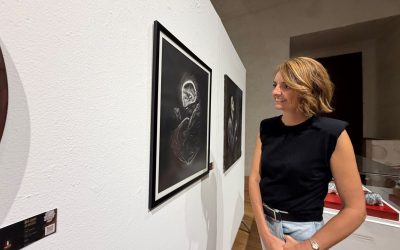 Inaugura Ana Paola López Birlain la exposición Galería Principal