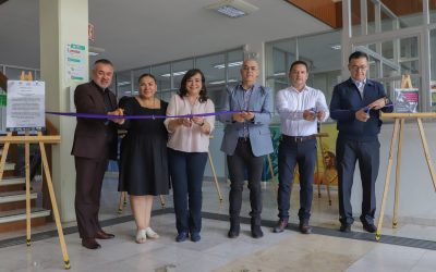 Visibiliza UAQ talento universitario con “Dejando Huellas sobre papel”