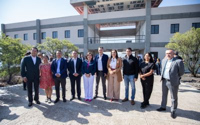 Ponen en marcha UAQ y Gobierno Estatal instalaciones de Bachilleres plantel Aeropuerto