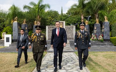 Llama Gobernador a honrar a los Niños Héroes con la construcción de un mejor país
