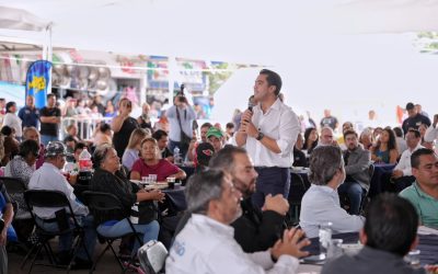 Cuenten conmigo para que el Mercado Mariano Escobedo sea el más tradicional, bonito y emblemático de la capital: Felifer Macías