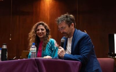 Docente y escenógrafa argentina imparte clase magistral “La Quinta Pared”, en Artes UAQ
